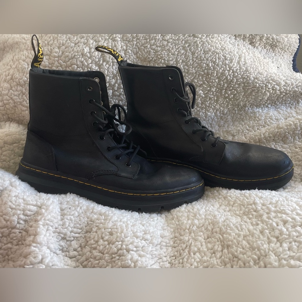 Step Up Your Style: Nearly New Matte Black Doc Martens (Men’s 11, Unisex)